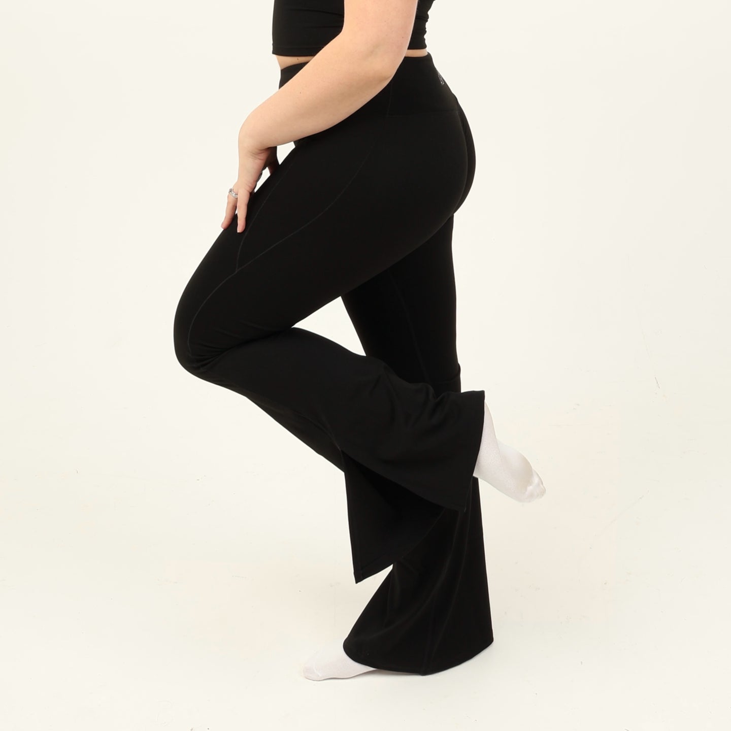 Flow Flared Leggings