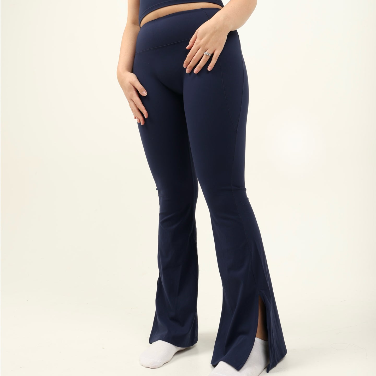 Flow Flared Leggings